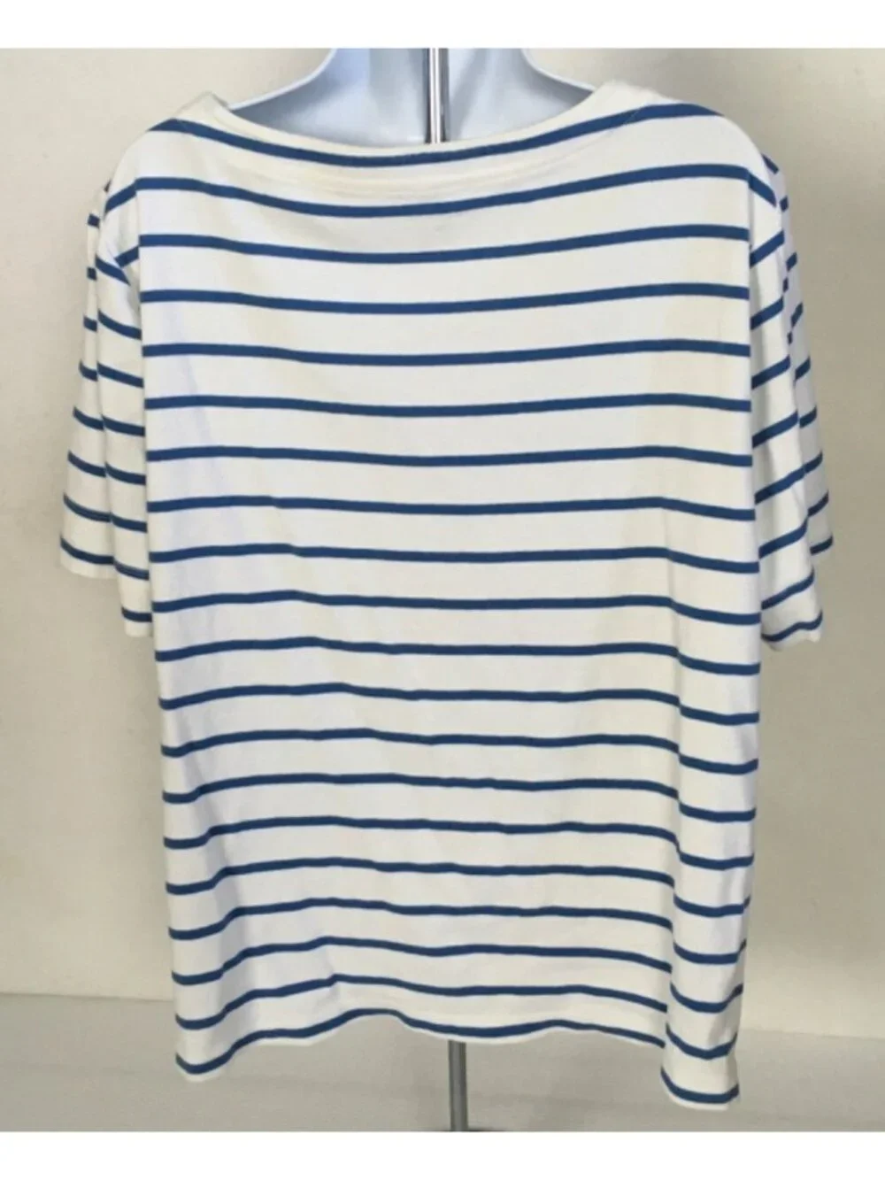 CJ Banks Top Women Size 1X White w Blue Stripes Short Sleeve T shirt Round Neck - Picture 3 of 14
